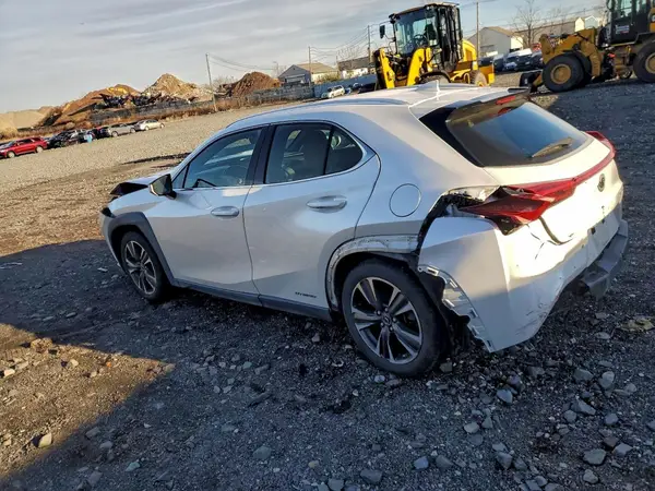 JTHP9JBHXL2035004 2020 LEXUS UX - Image 2