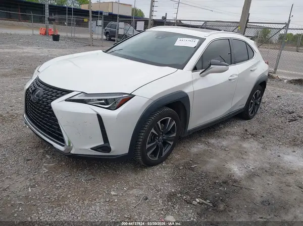 JTHP9JBHXM2040303 2021 LEXUS UX - Image 2