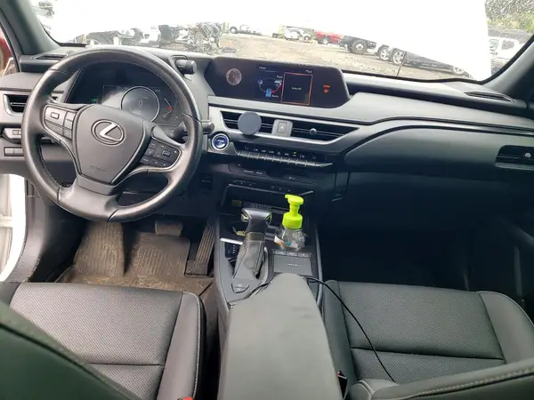 JTHP9JBHXN2056048 2022 LEXUS UX - Image 8