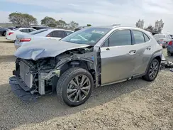 JTHR3JBHXL2021131 2020 LEXUS UX