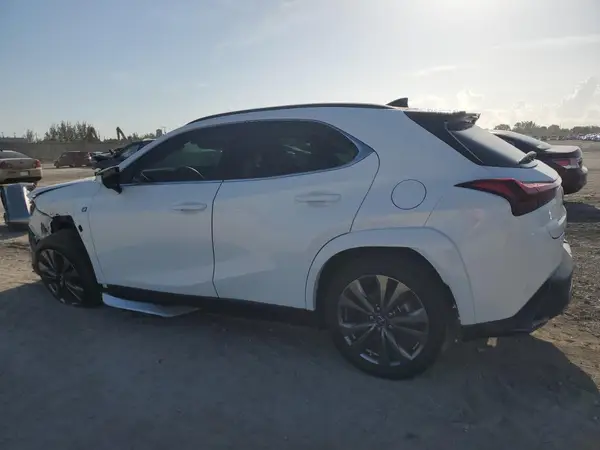 JTHR6JBHXP2135353 2023 LEXUS UX - Image 2