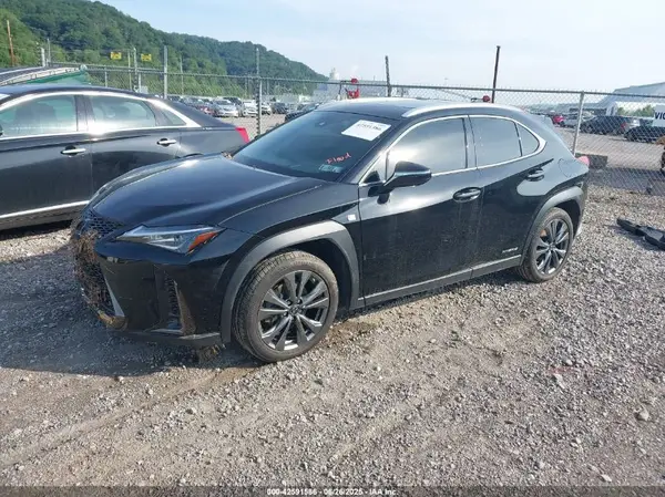 JTHR9JBH4M2040807 2021 LEXUS UX - Image 2