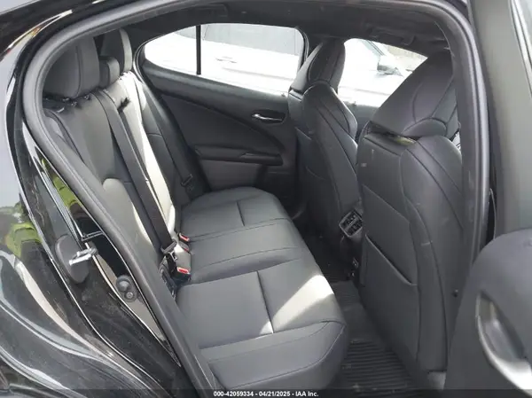 JTHR9JBH4N2062923 2022 LEXUS UX - Image 8