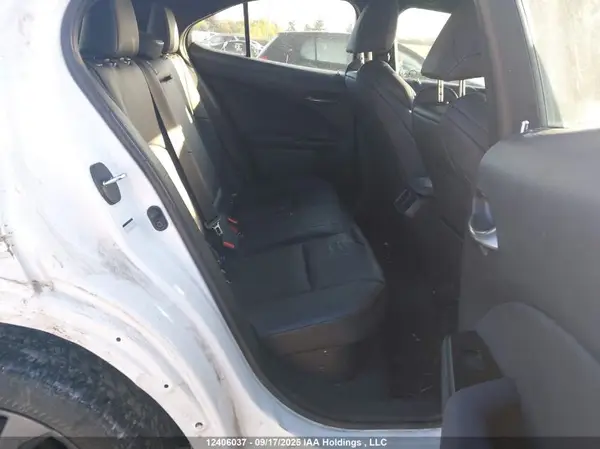 JTHR9JBHXL2022049 2020 LEXUS UX - Image 8