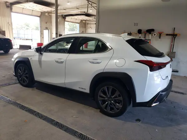 JTHR9JBHXM2046000 2021 LEXUS UX - Image 2