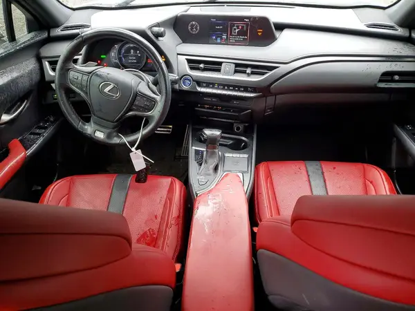 JTHR9JBHXM2052105 2021 LEXUS UX - Image 8
