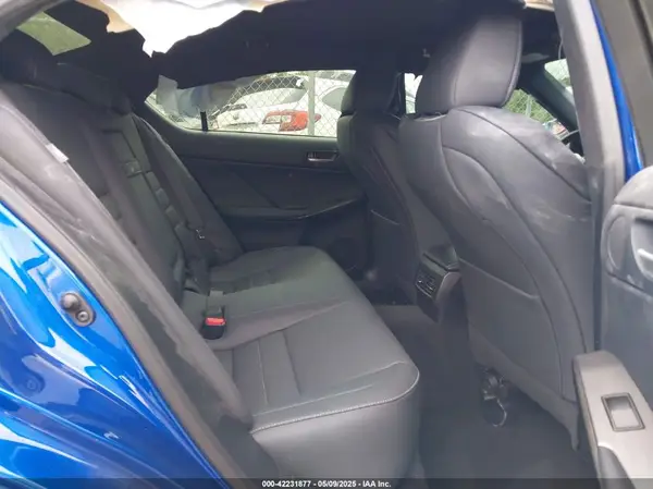 JTHSZ1B27N5052558 2022 LEXUS IS - Image 8