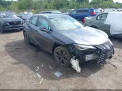 JTHU9JBH0K2002031 2019 LEXUS UX