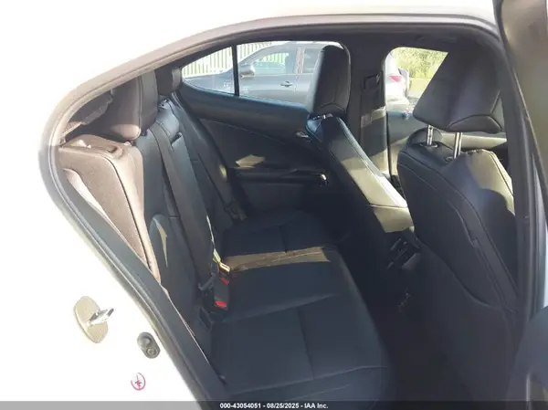 JTHU9JBH0K2010548 2019 LEXUS UX - Image 8