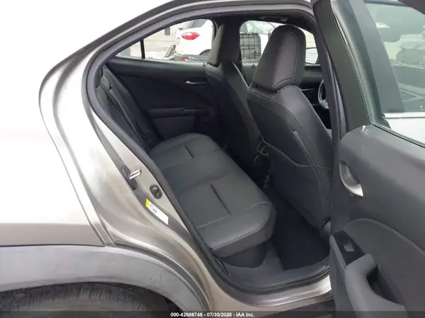 JTHU9JBH0K2013563 2019 LEXUS UX - Image 8