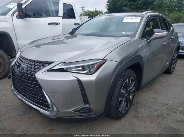 JTHU9JBH0K2019704 2019 LEXUS UX - Image 2