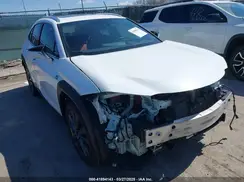 JTHU9JBH2K2011457 2019 LEXUS UX