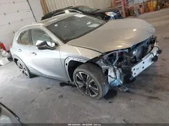 JTHU9JBH2K2015427 2019 LEXUS UX