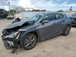 JTHU9JBH3K2004338 2019 LEXUS UX