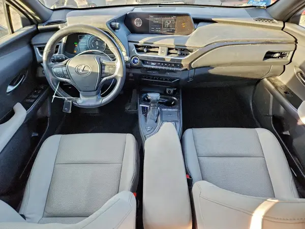 JTHU9JBH3K2013265 2019 LEXUS UX - Image 8