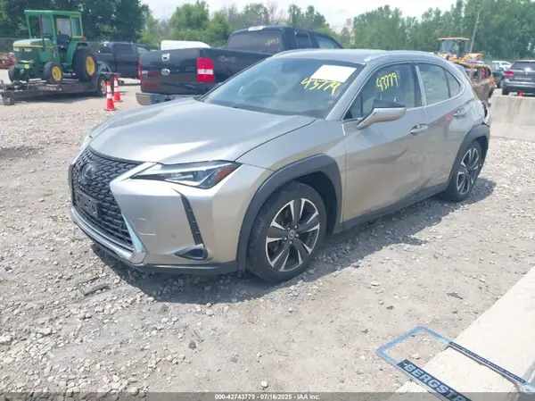 JTHU9JBH4K2002288 2019 LEXUS UX - Image 2