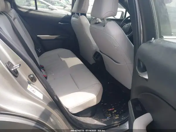JTHU9JBH4K2002288 2019 LEXUS UX - Image 8