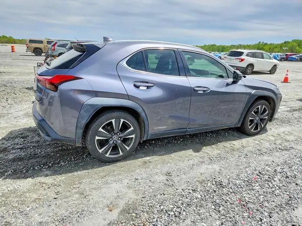 JTHU9JBH4K2016627 2019 LEXUS UX - Image 2