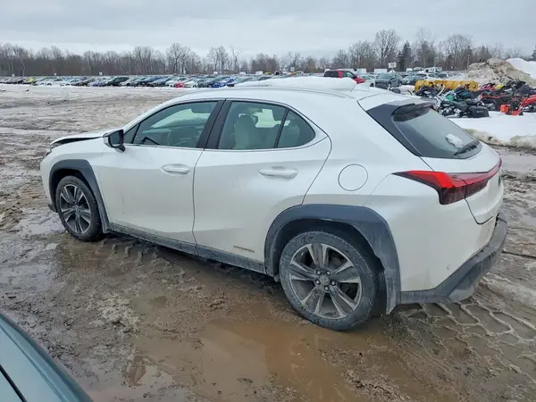 JTHU9JBH5K2000243 2019 LEXUS UX - Image 2