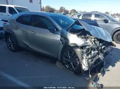 JTHU9JBH6K2000266 2019 LEXUS UX