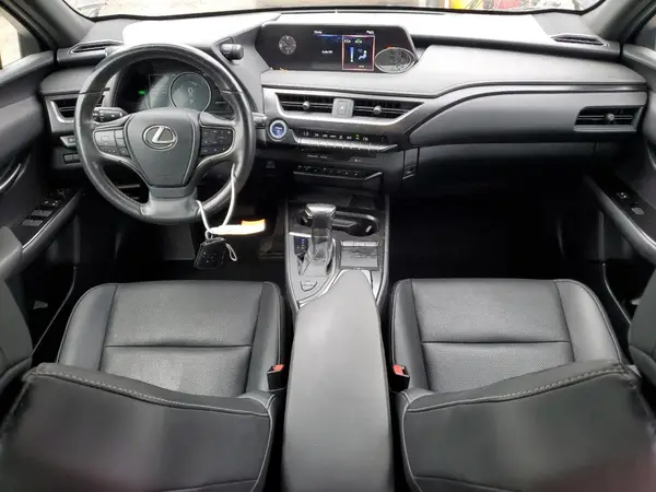 JTHU9JBH6K2000705 2019 LEXUS UX - Image 8