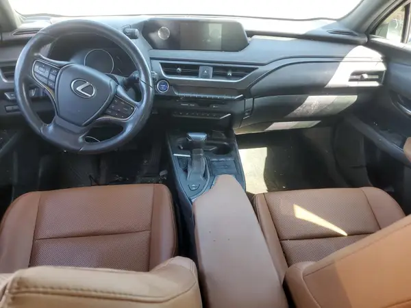 JTHU9JBH6K2006942 2019 LEXUS UX - Image 8