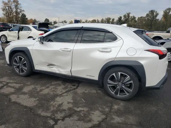 JTHU9JBH6K2012479 2019 LEXUS UX - Image 2