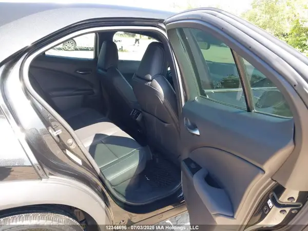 JTHU9JBH7K2011082 2019 LEXUS UX - Image 8