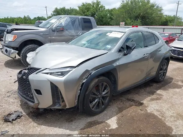 JTHU9JBH7K2012457 2019 LEXUS UX - Image 2