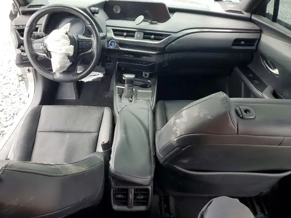 JTHU9JBH8K2002083 2019 LEXUS UX - Image 8