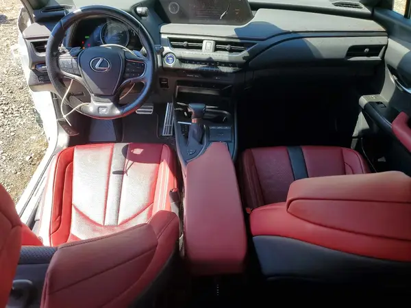 JTHU9JBH8K2018770 2019 LEXUS UX - Image 8