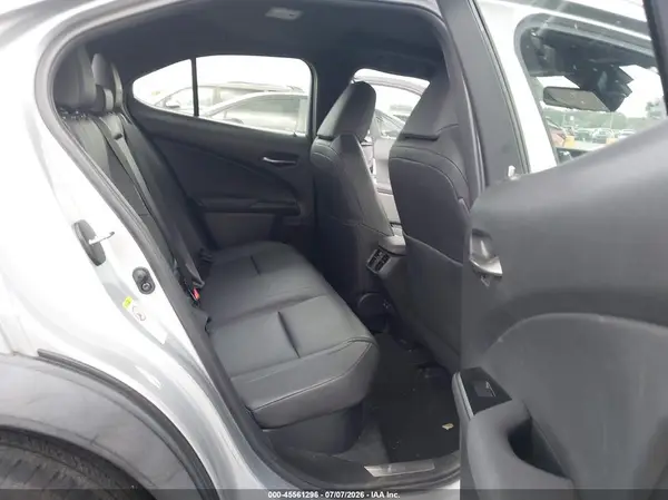 JTHU9JBHXK2002229 2019 LEXUS UX - Image 8