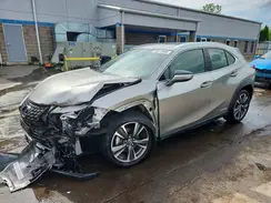 JTHU9JBHXK2009231 2019 LEXUS UX