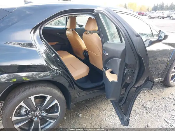 JTHUCJDH1S2011481 2025 LEXUS UX - Image 8