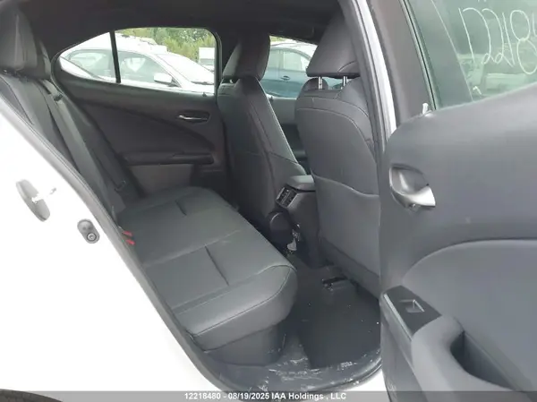 JTHUCJDH2S2004698 2025 LEXUS UX - Image 8