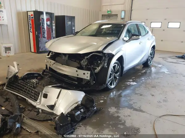 JTHUCJDH2S2007343 2025 LEXUS UX - Image 2