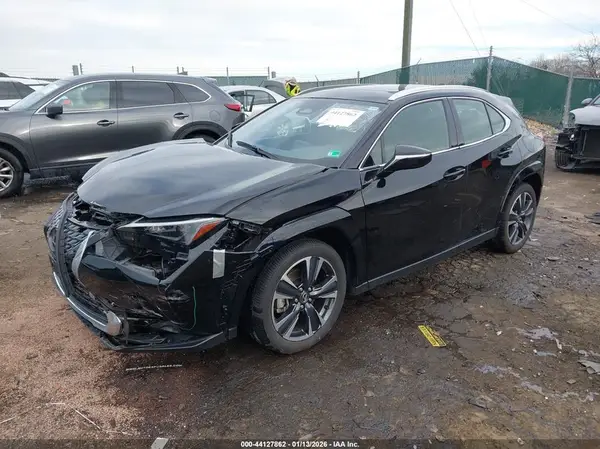 JTHUCJDH3S2000871 2025 LEXUS UX - Image 2