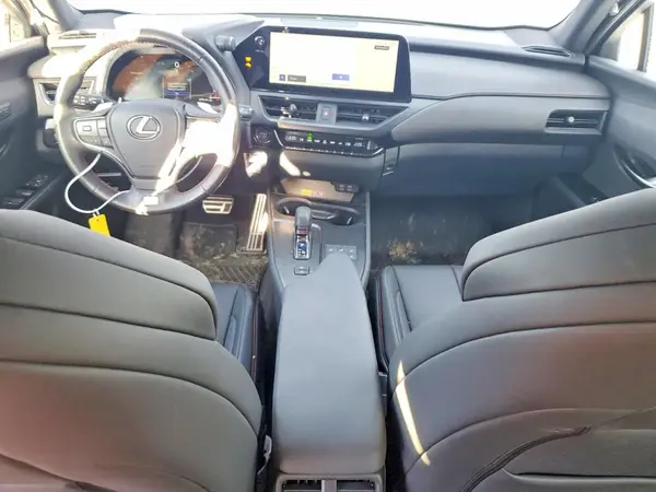 JTHUCJDH3S2003155 2025 LEXUS UX - Image 8