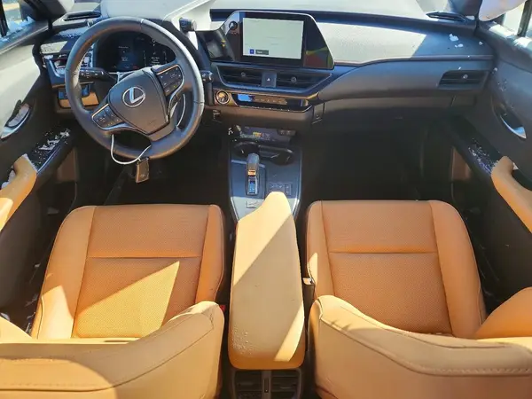 JTHUCJDH4S2007084 2025 LEXUS UX - Image 8