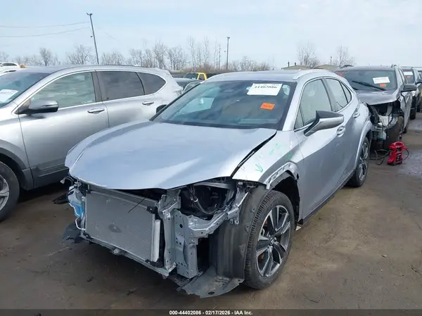 JTHUCJDH5S2004470 2025 LEXUS UX - Image 2
