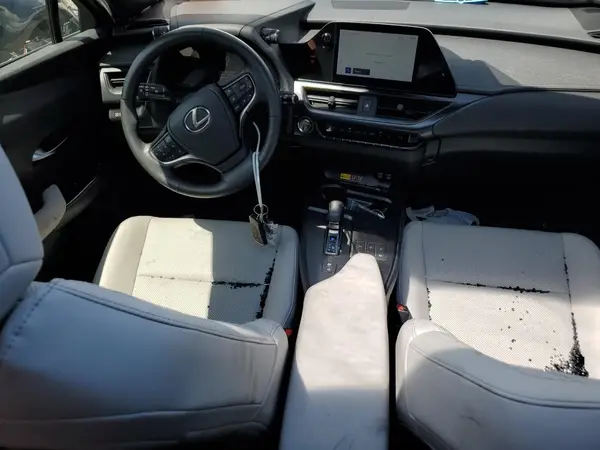 JTHUCJDH7S2000629 2025 LEXUS UX - Image 8
