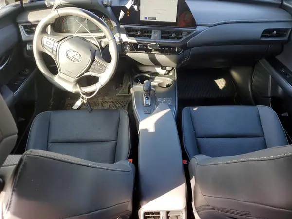 JTHUCJDH7S2003949 2025 LEXUS UX - Image 8