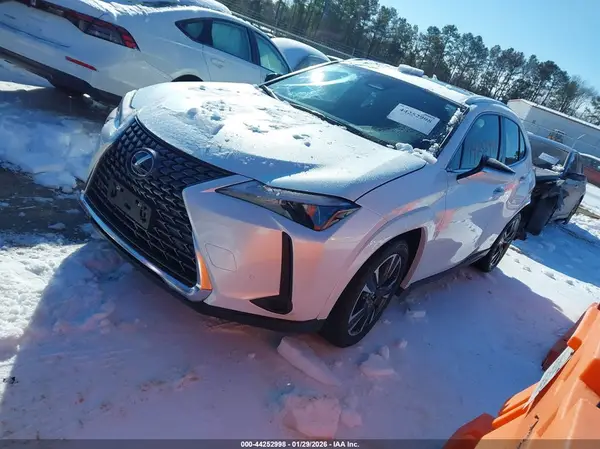 JTHUCJDH9S2008909 2025 LEXUS UX - Image 2