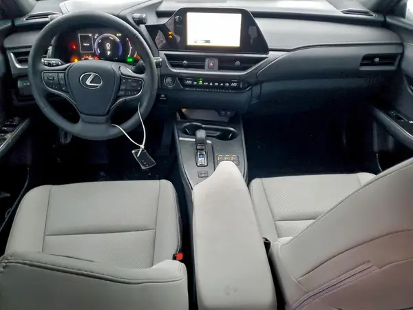 JTHUCJDH9S2011759 2025 LEXUS UX - Image 8