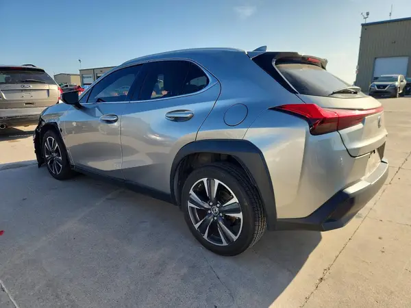 JTHX3JBH0L2023459 2020 LEXUS UX - Image 2