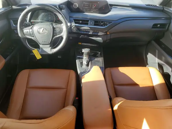 JTHX3JBH0M2038397 2021 LEXUS UX - Image 8