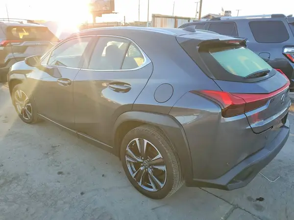 JTHX3JBH0N2049305 2022 LEXUS UX - Image 2