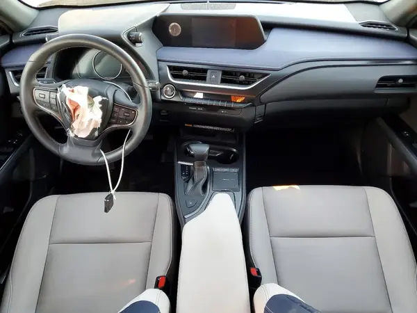 JTHX3JBH0N2049305 2022 LEXUS UX - Image 8