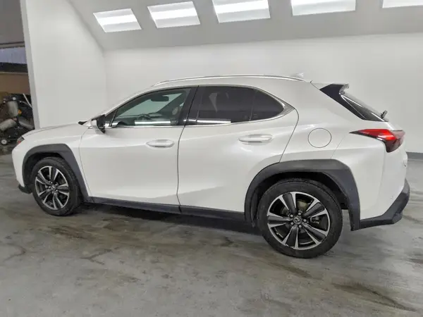 JTHX3JBH1N2046400 2022 LEXUS UX - Image 2