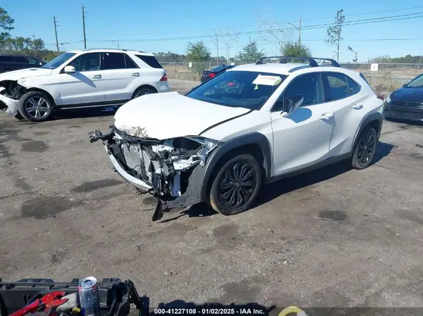 JTHX3JBH1N2048924 2022 LEXUS UX - Image 2